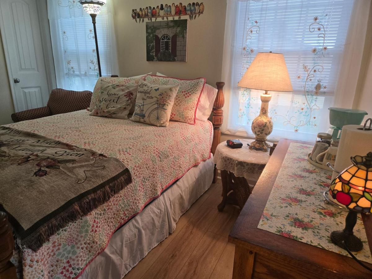 2066 Hawkins Mill Road - B&B Lynchburg