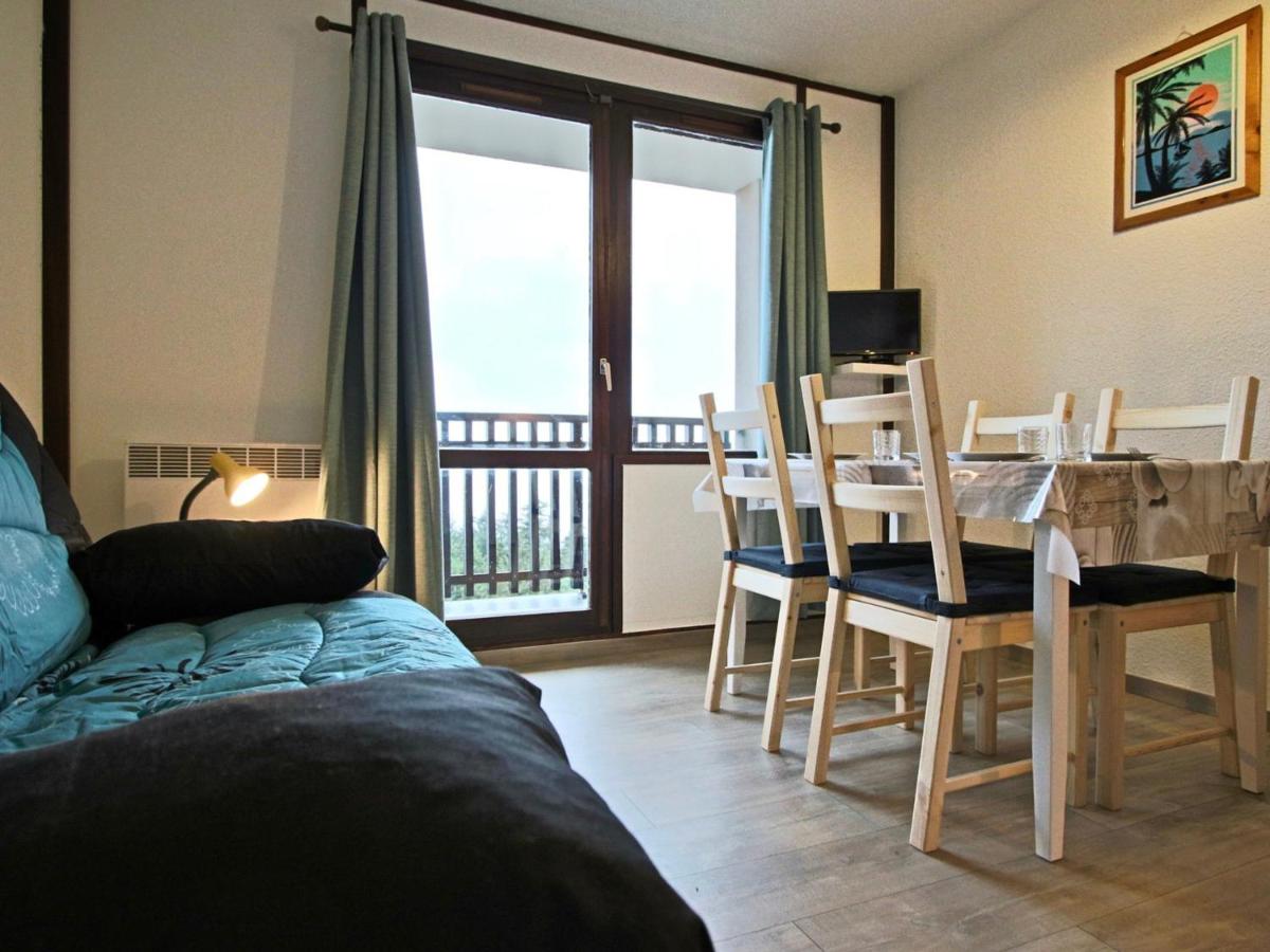 Studio avec parking couvert, balcon et vue montagnes à Chamrousse - FR-1-340-61 - B&B Chamrousse
