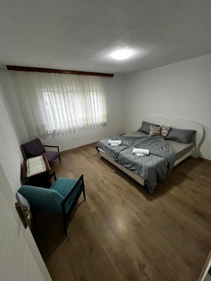 Sweet Home - Bed and Breakfast Tuzla