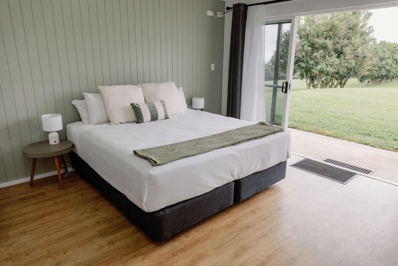 Elysian Hills - B&B Carool