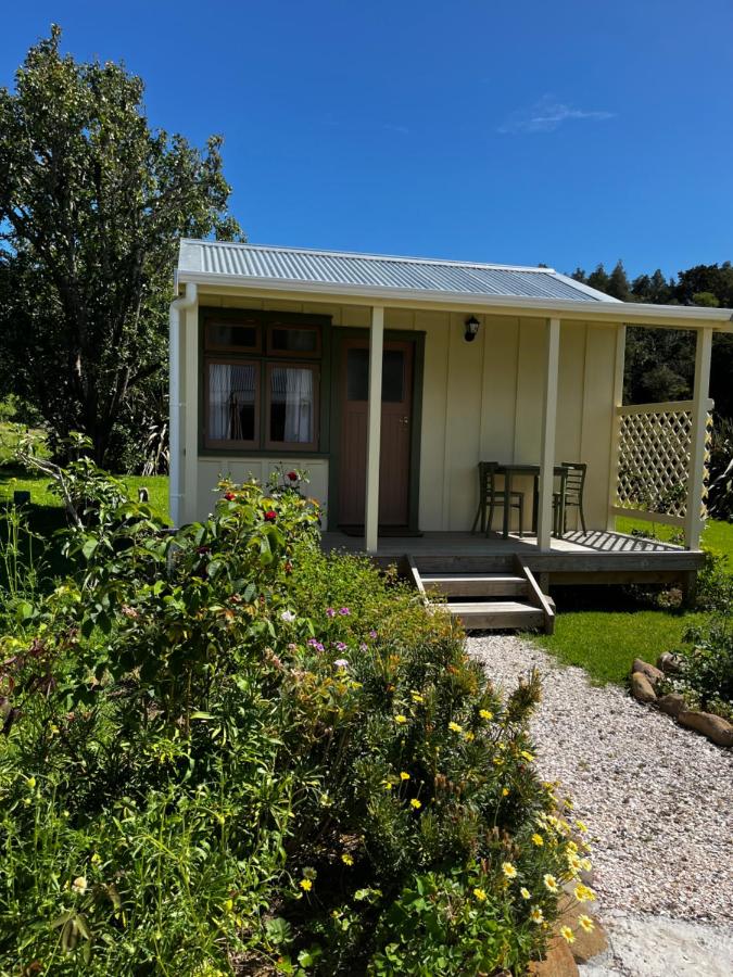Wisteria Way - B&B Opononi