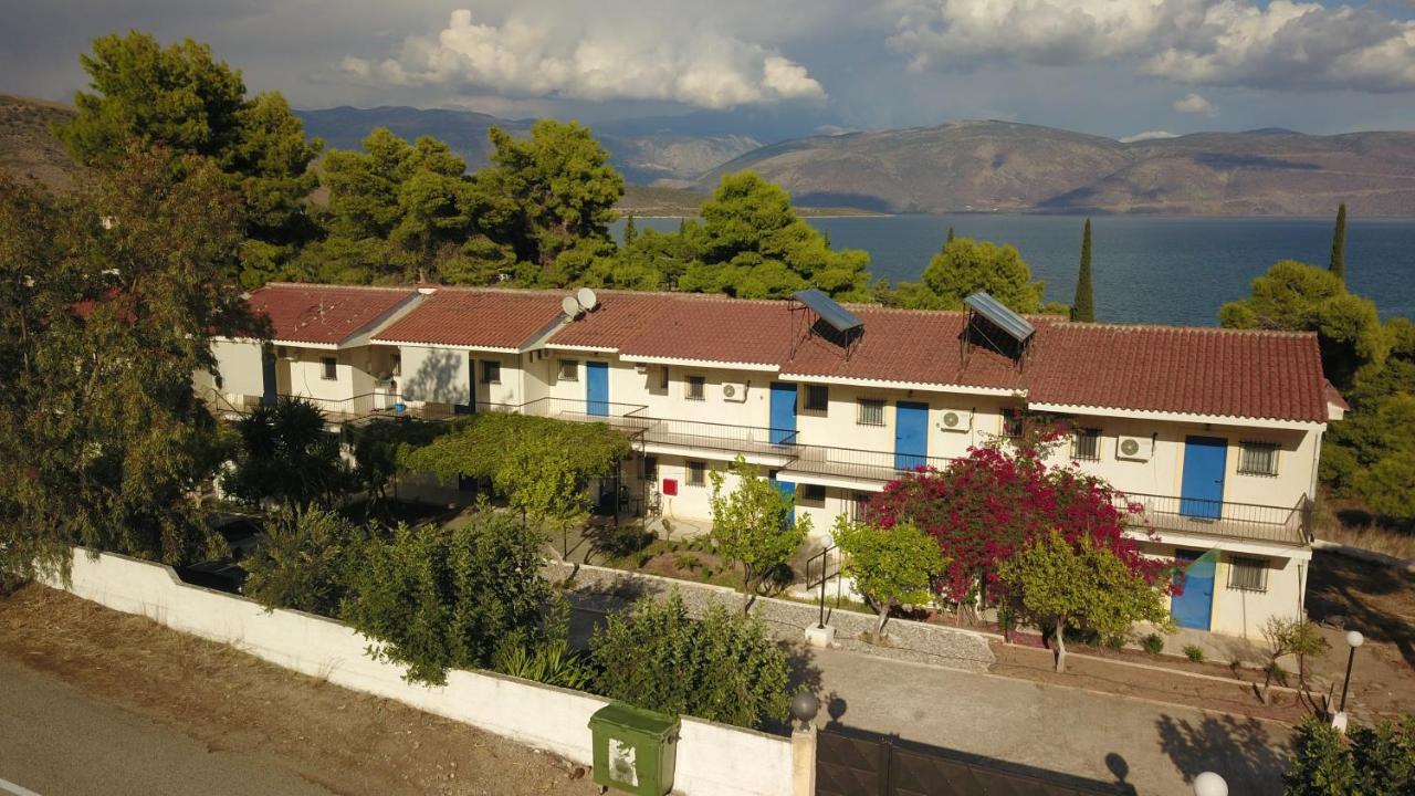 Helen's appartments - Ferienwohnung Galaxidi