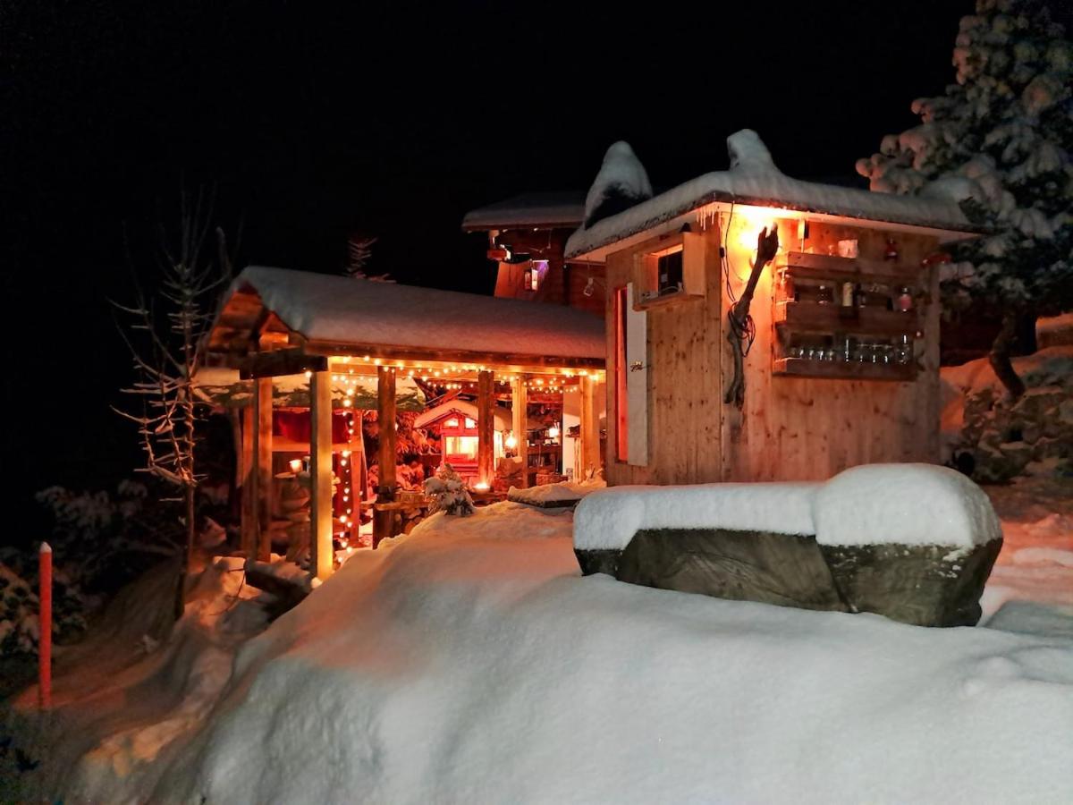 Chalet Chnorz Hosted Lodge - Bed and Breakfast Nesslau