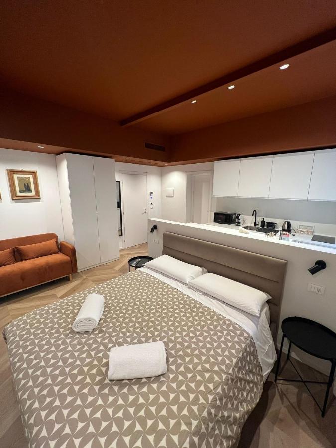 Camera Matrimoniale con Bagno Privato