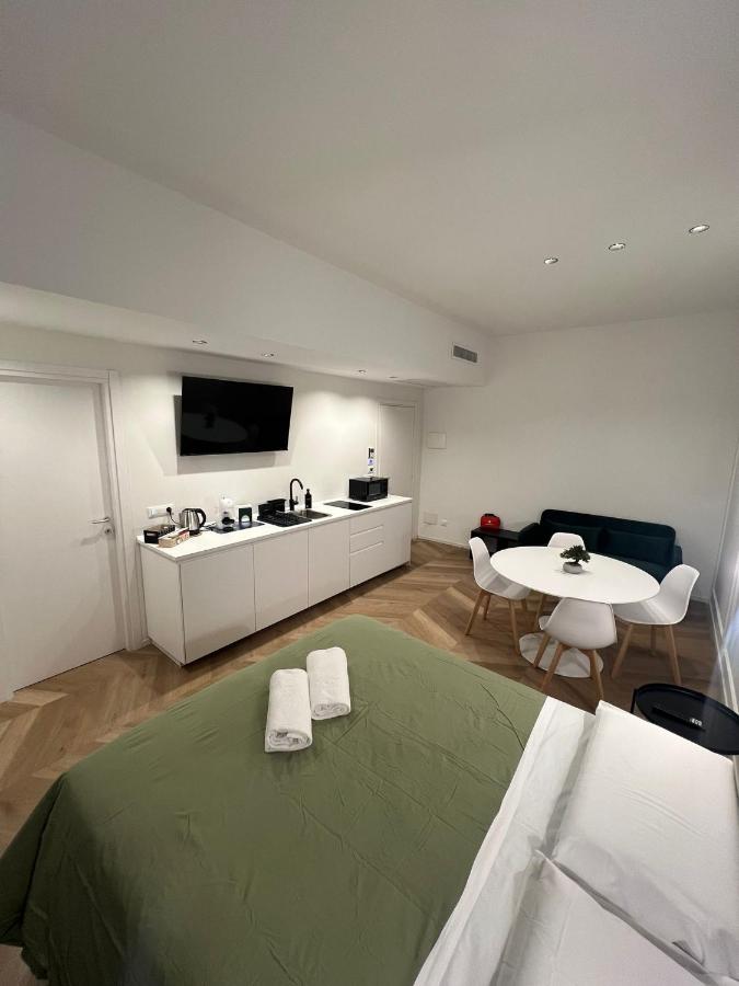 Camera Matrimoniale con Bagno Privato