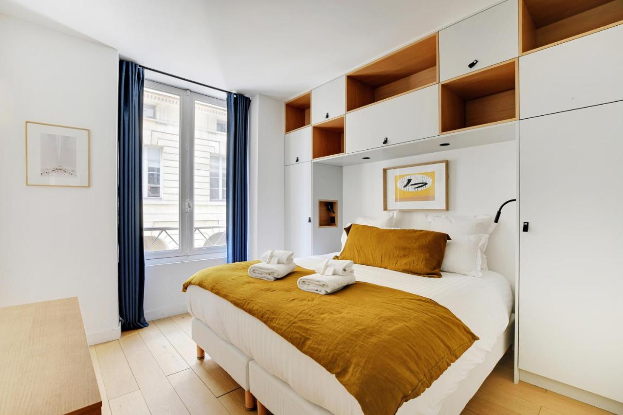 Pick A Flat's Apartment in Saint Germain - Rue Corneille - B&B Parigi