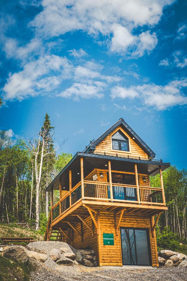 Les Hébergements de l'Éternel - B&B Saint-David-de-Falardeau