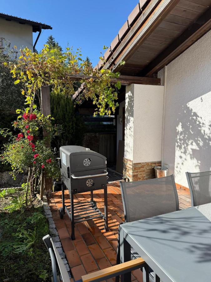 Alpen-Oase - Gemütliche FEWO mit Terrasse - B&B Inzell