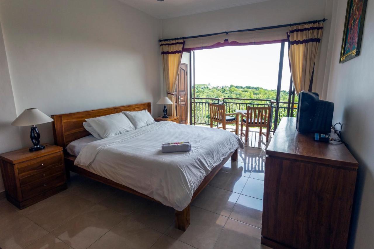 Deluxe Double or Twin Room with Balcony