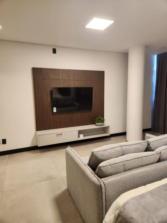 Loft 01 Blumenau Vila Germânica Oktoberfest - B&B Blumenau