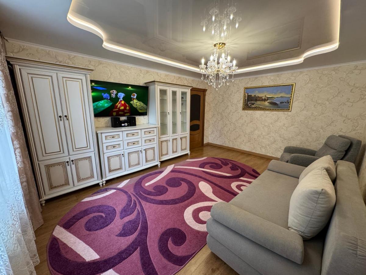 2к люкс в класичному стилі Netflix - B&B Proscurovia