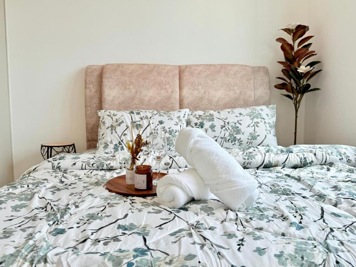 Three-Bedroom Apartment with Balcony