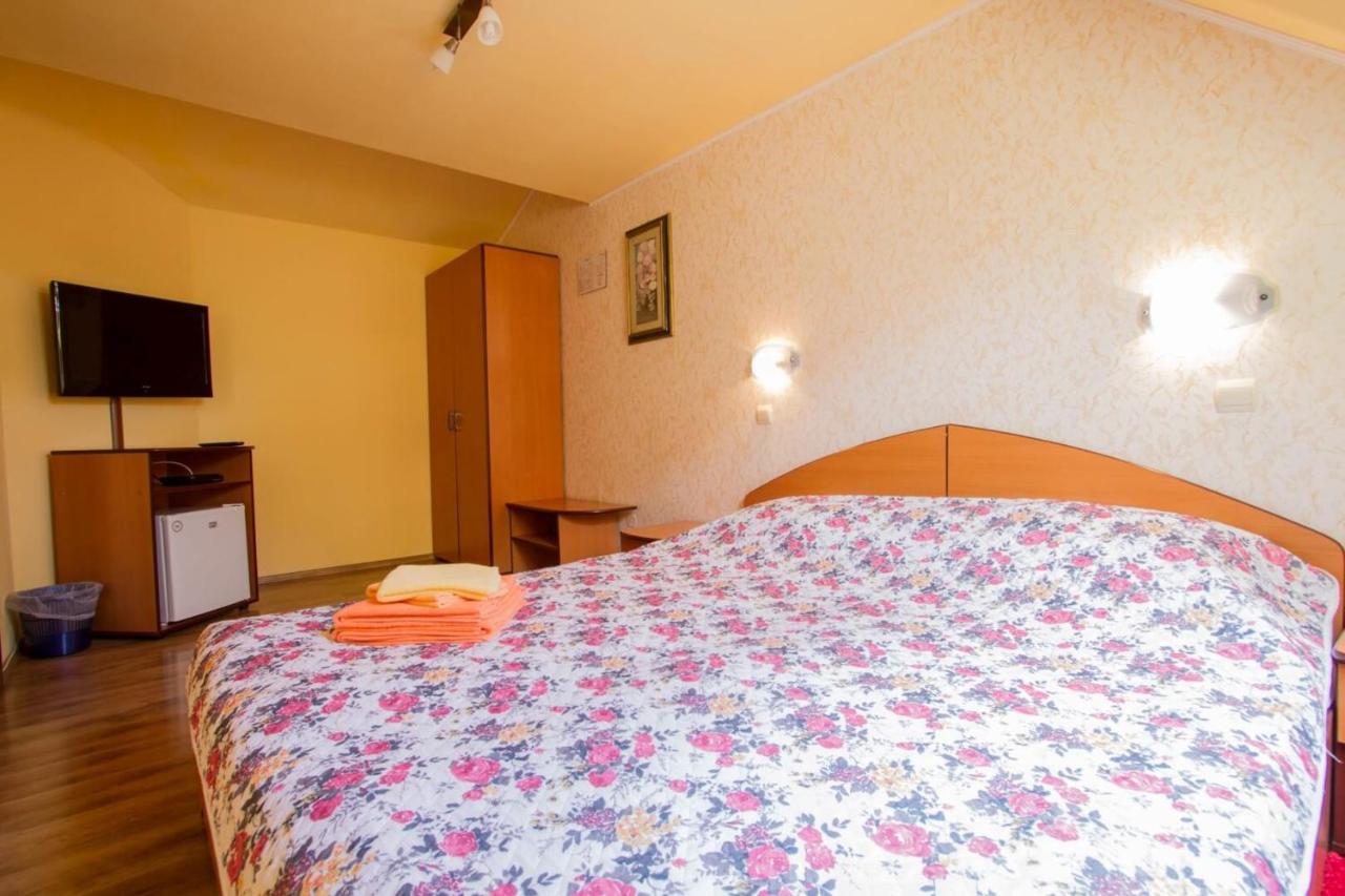 Economy Twin Room