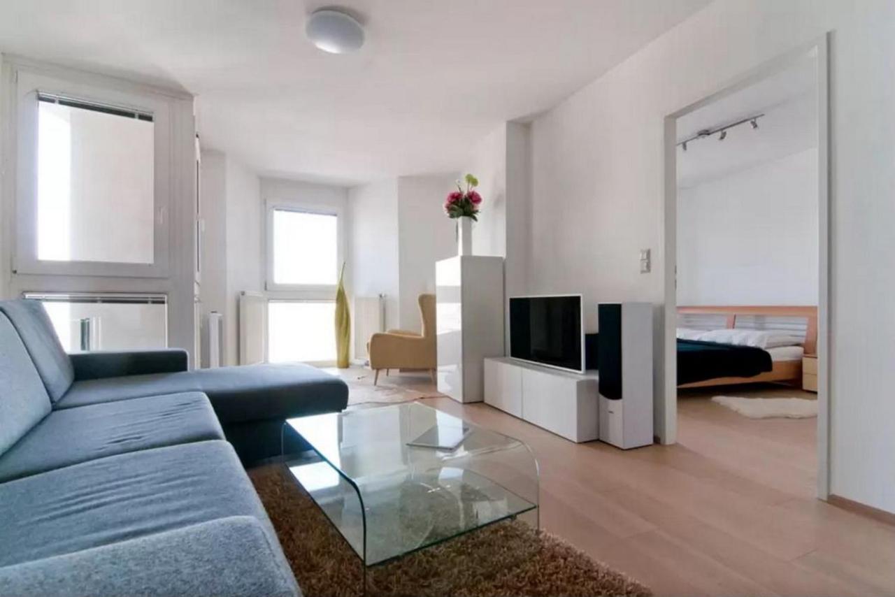 B&B Vienna - cosy apartment in the Viennese Gasometer - Bed and Breakfast Vienna