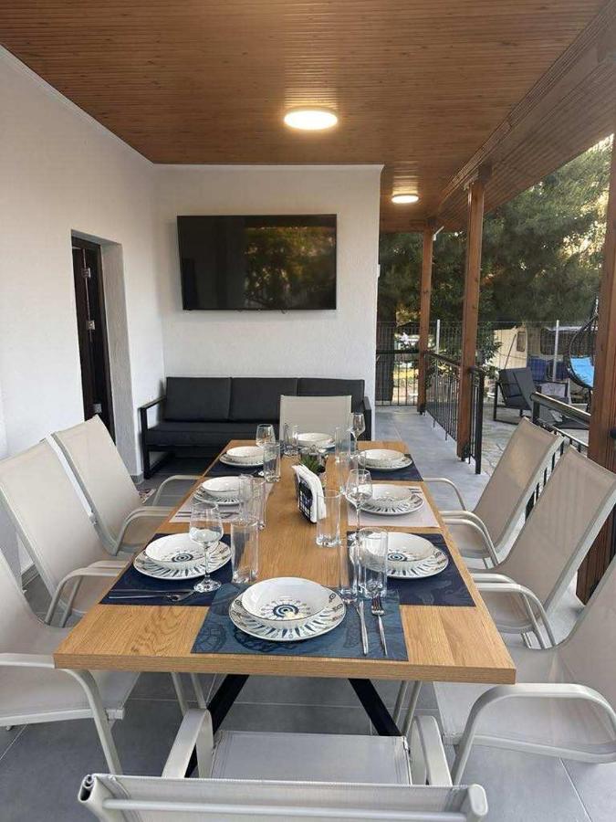 Sun & Sea House - Ferienwohnung Néa Kallikráteia