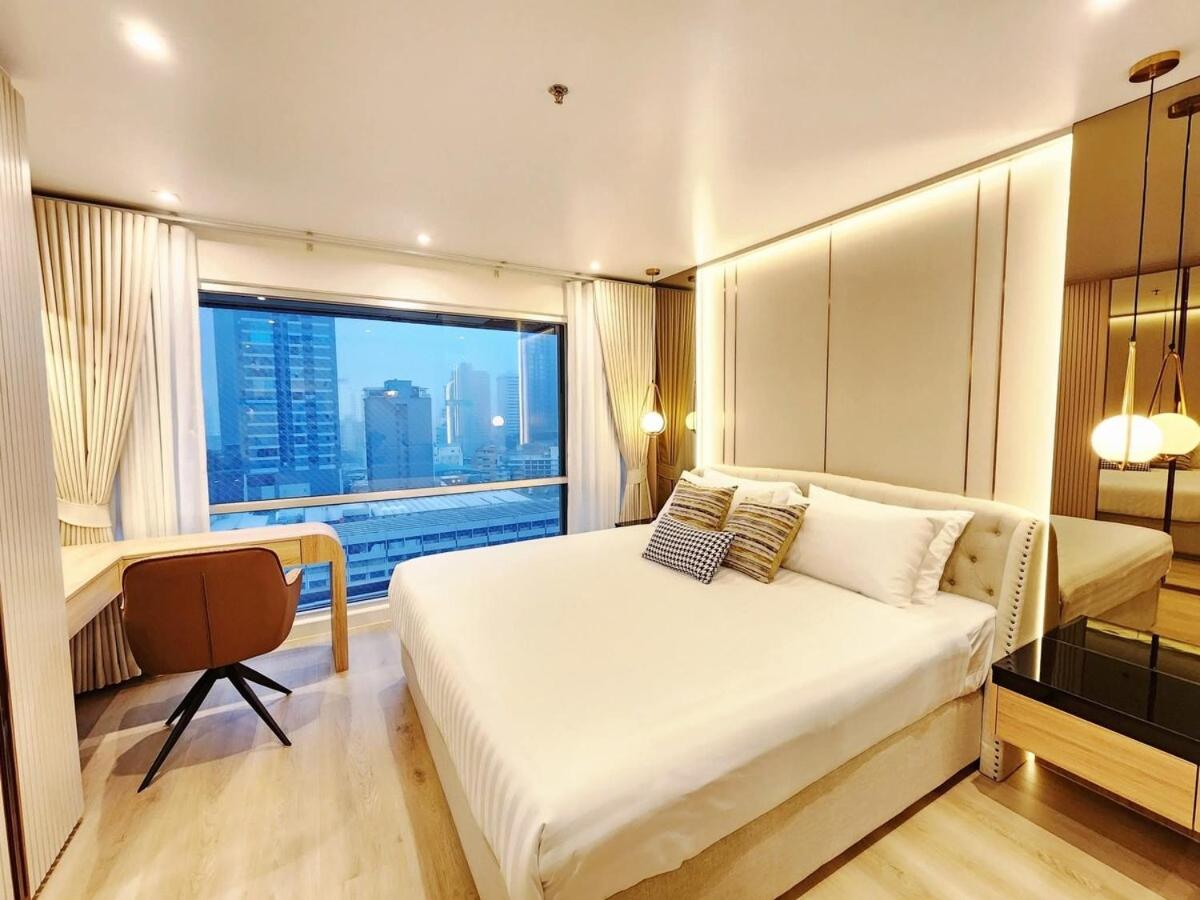 คอนโดสุขุมวิทสวีท เรียบหรู อบอุ่น ครบครัน - Bed and Breakfast Makkasan