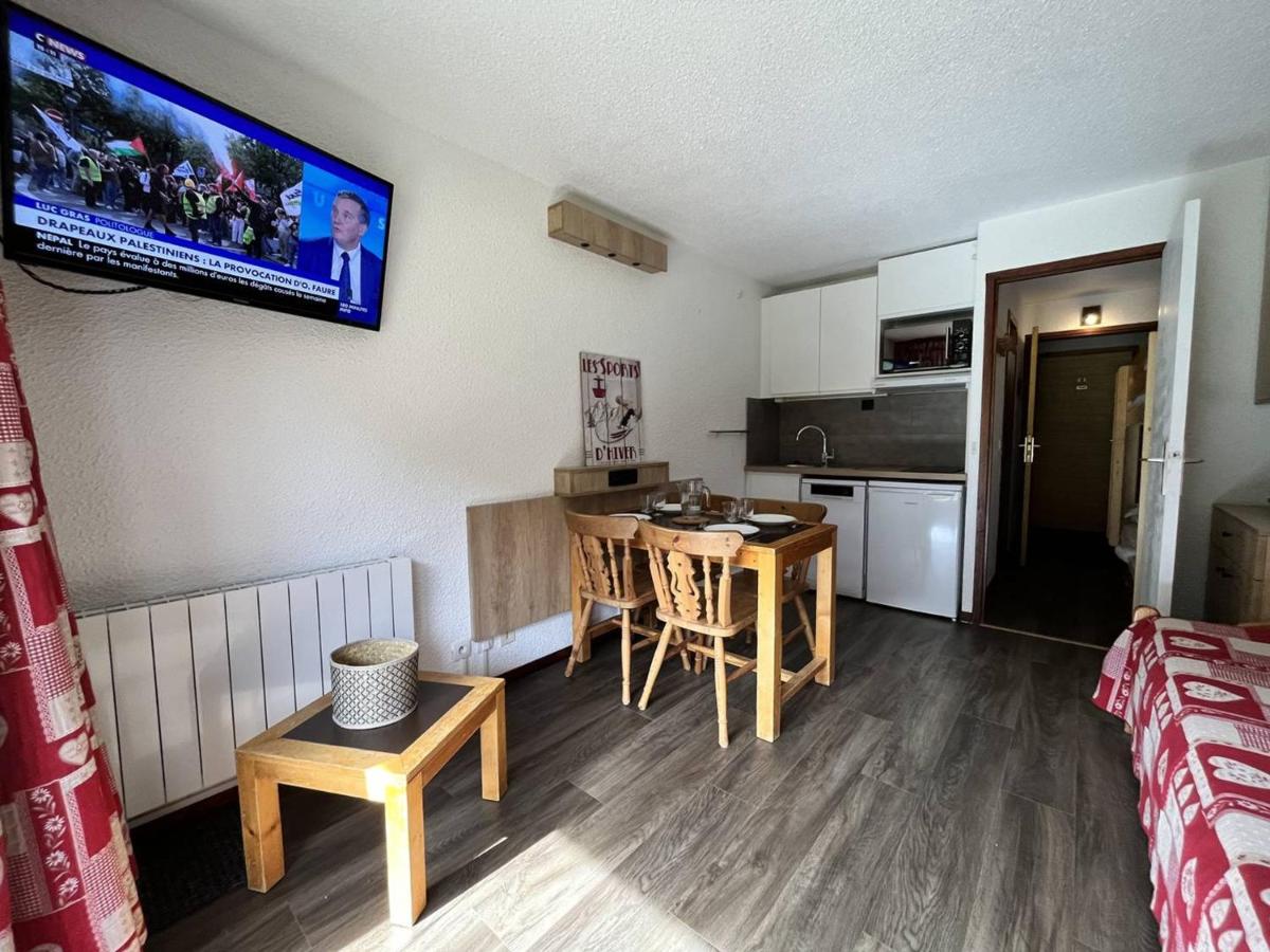 Appart lumineux Méribel skis aux pieds, balcon - FR-1-355-272 - B&B Les Allues