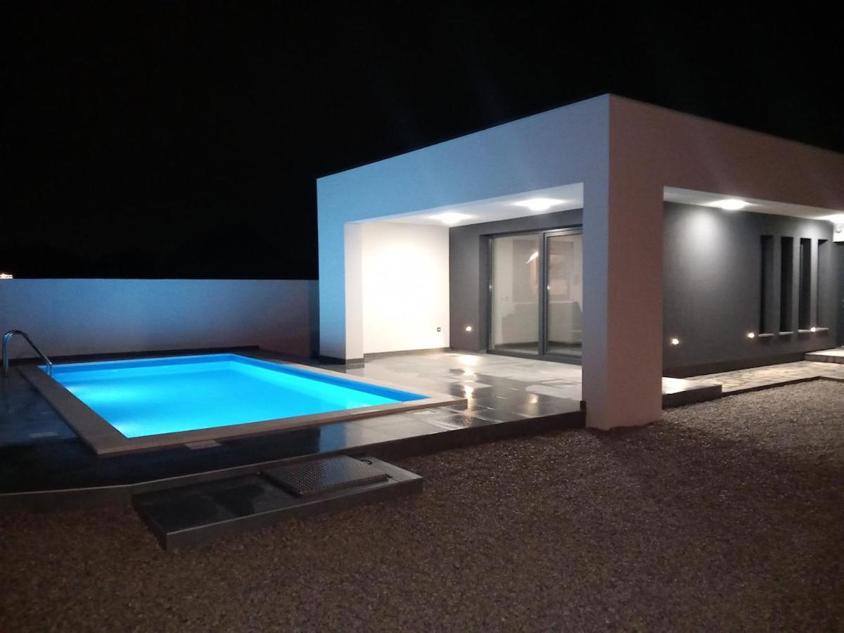 Modern villa with charm in Trnovec near Varaždin - B&B Trnovec