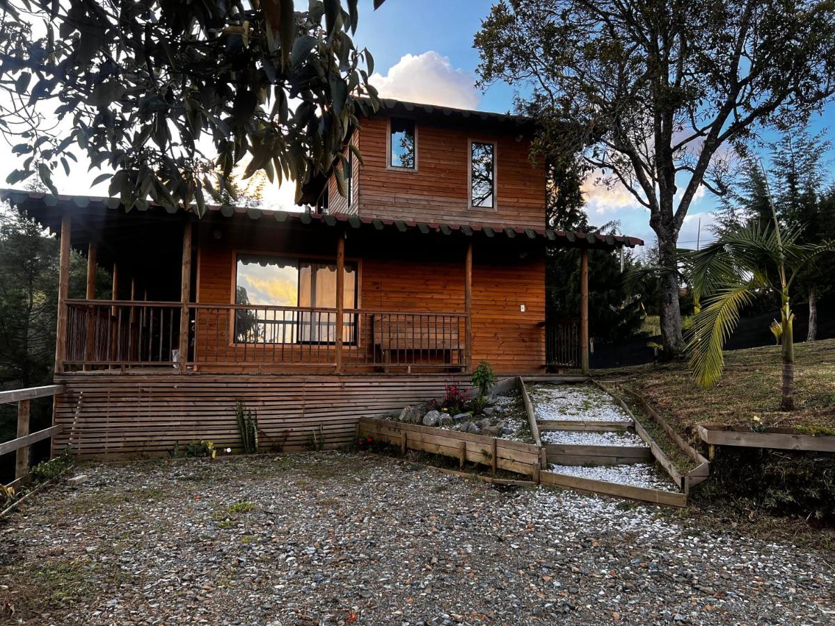 Cabaña El Sol - Bed and Breakfast Rionegro