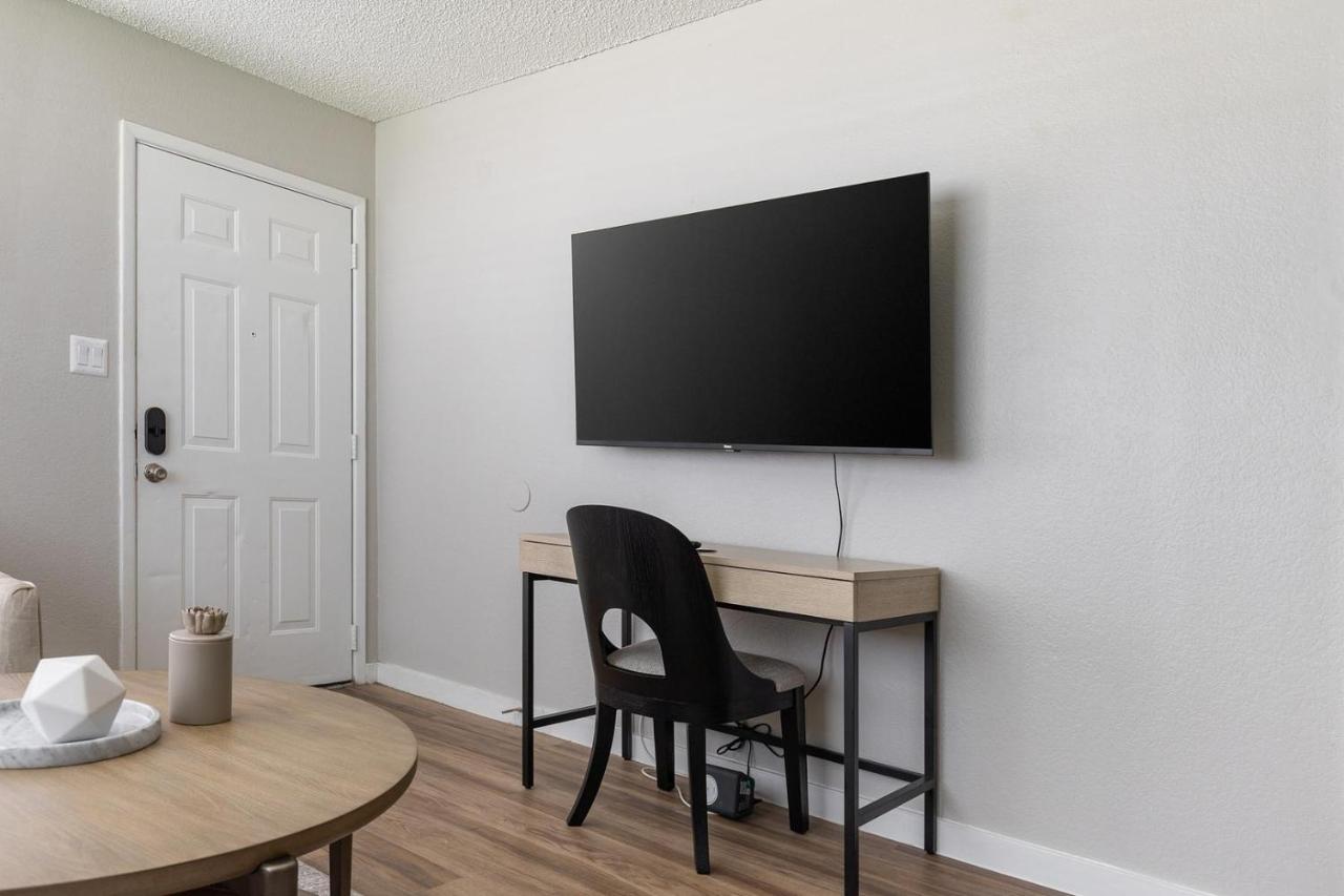 Landing Amazing 1BD in Maryvale Village - Chambres d’hôtes Phoenix