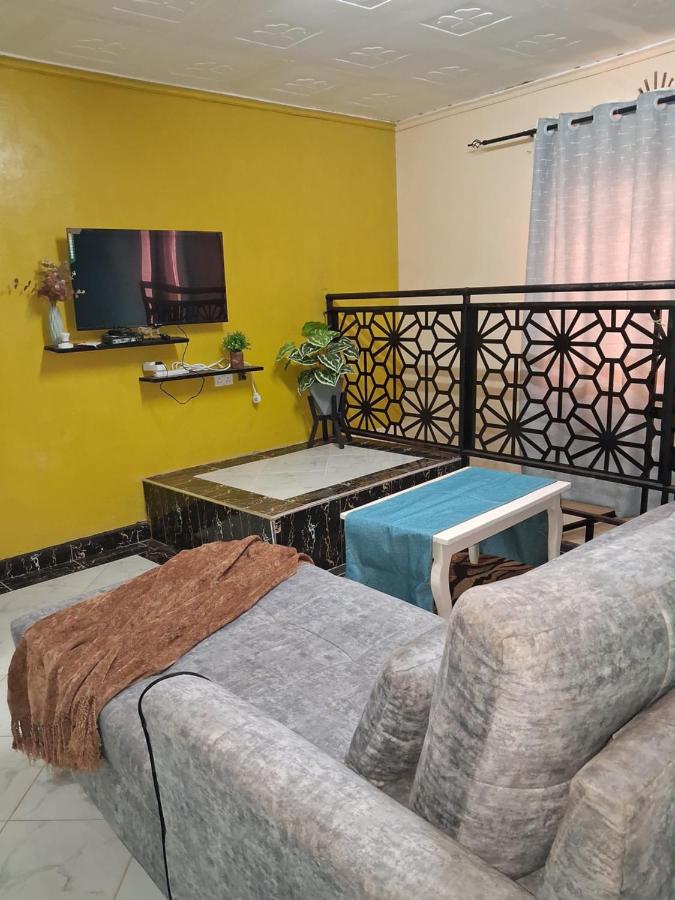 Mesi Home - Bed and Breakfast Voi