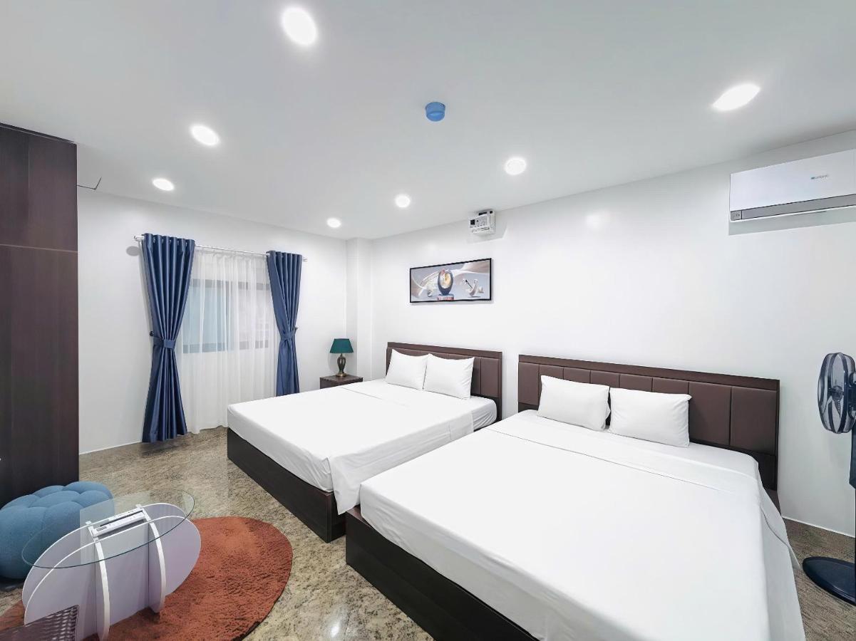 Zimmer mit 2 Kingsize-Betten