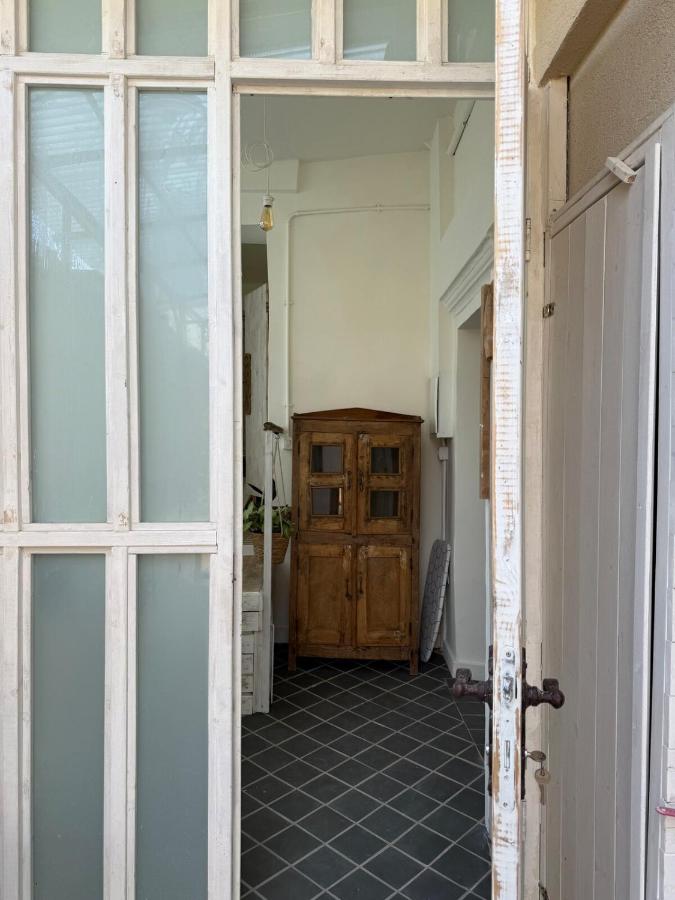 Chic & cozy Jaffa spot with a garden - B&B Tel Aviv