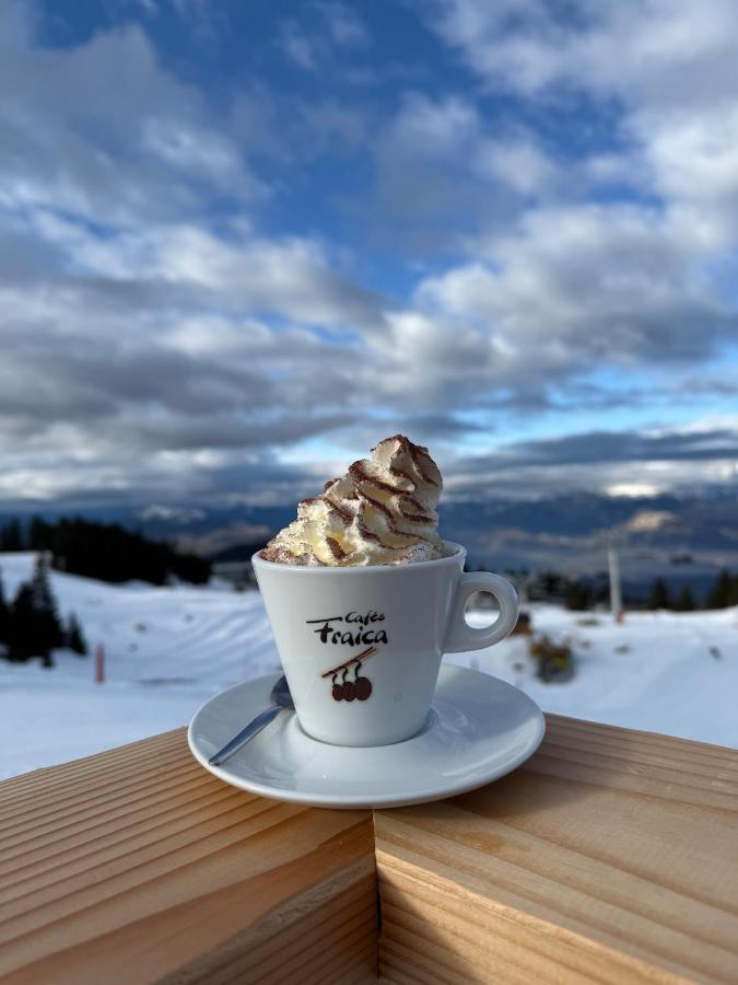 Appartement au pied des pistes à Roche-Béranger - Bed and Breakfast Chamrousse