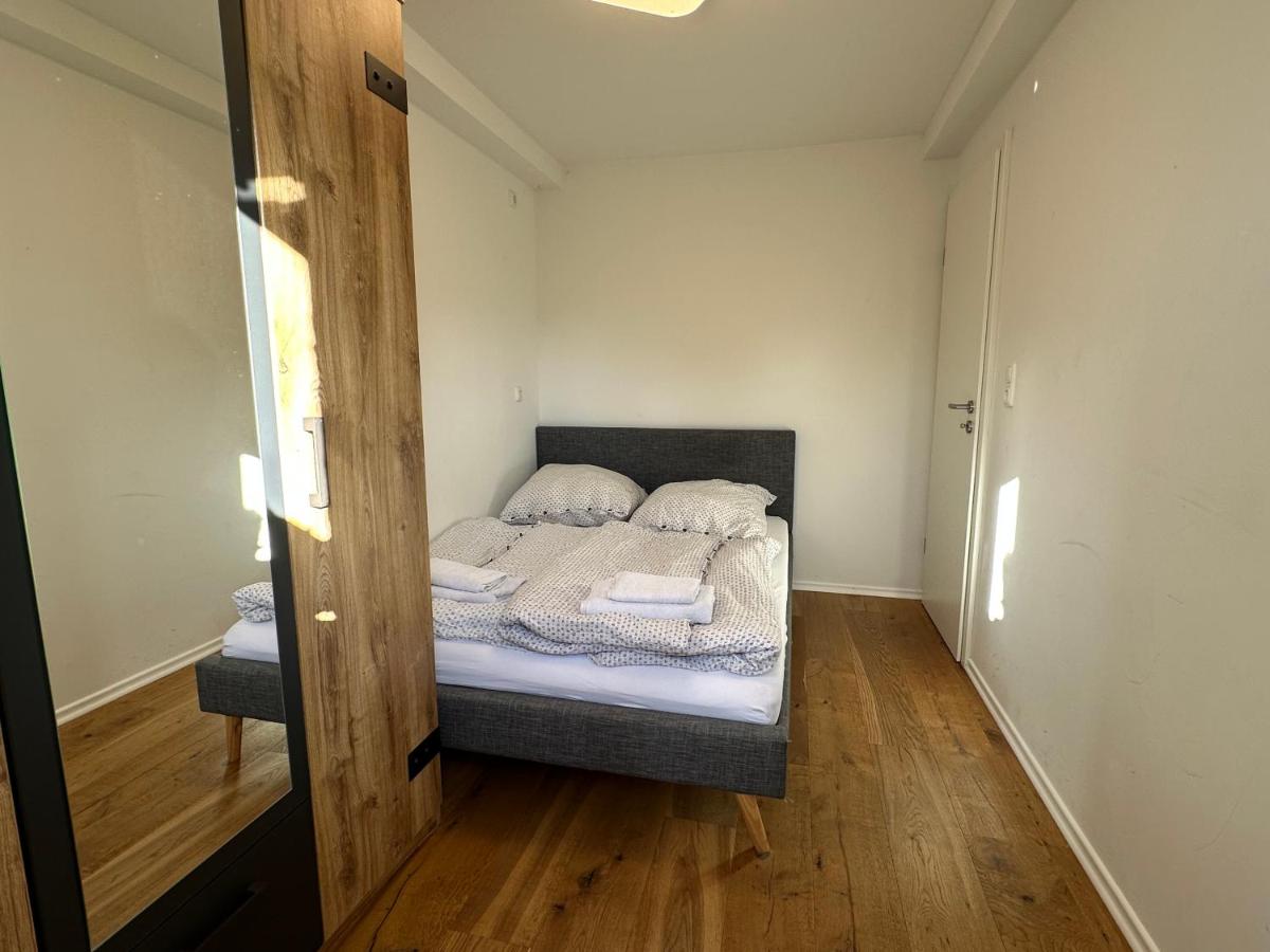 Traumhaftes Apartment mit Exclusiver Ausstattung + WLAN gratis - B&B Schöfweg