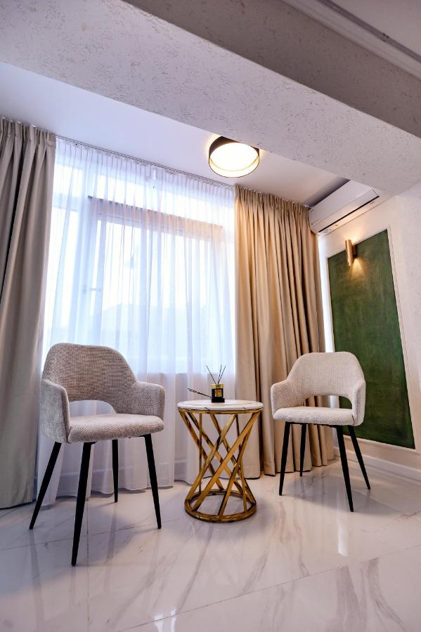 Butisteanu Daniel - B&B Drăgăşani