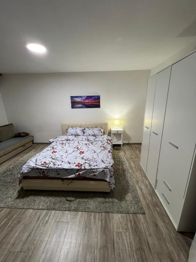 Adi apartment - Bed and Breakfast Sarajevo