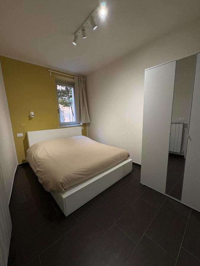 RA Apartments - Bed and Breakfast Valenza