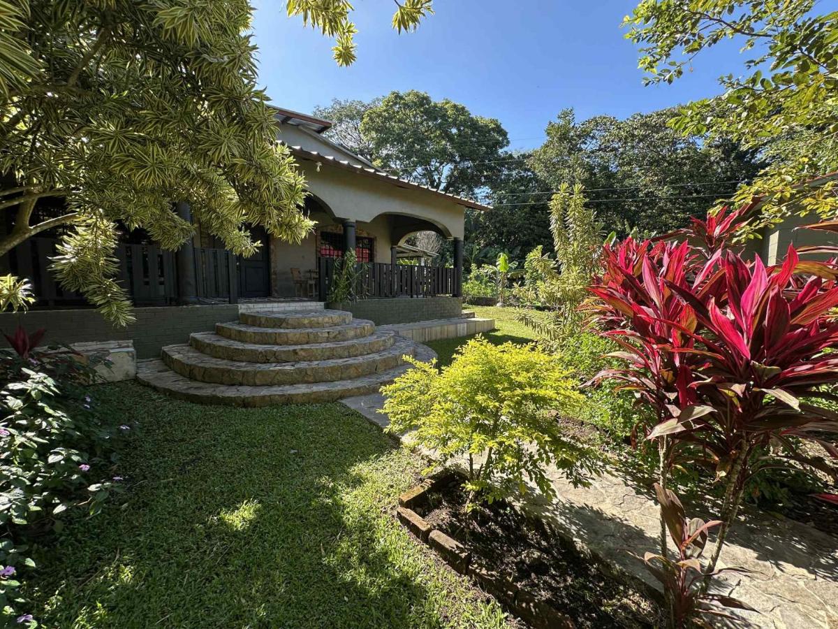 Yojoa House Mountain Retreat - B&B Santa Cruz de Yojoa