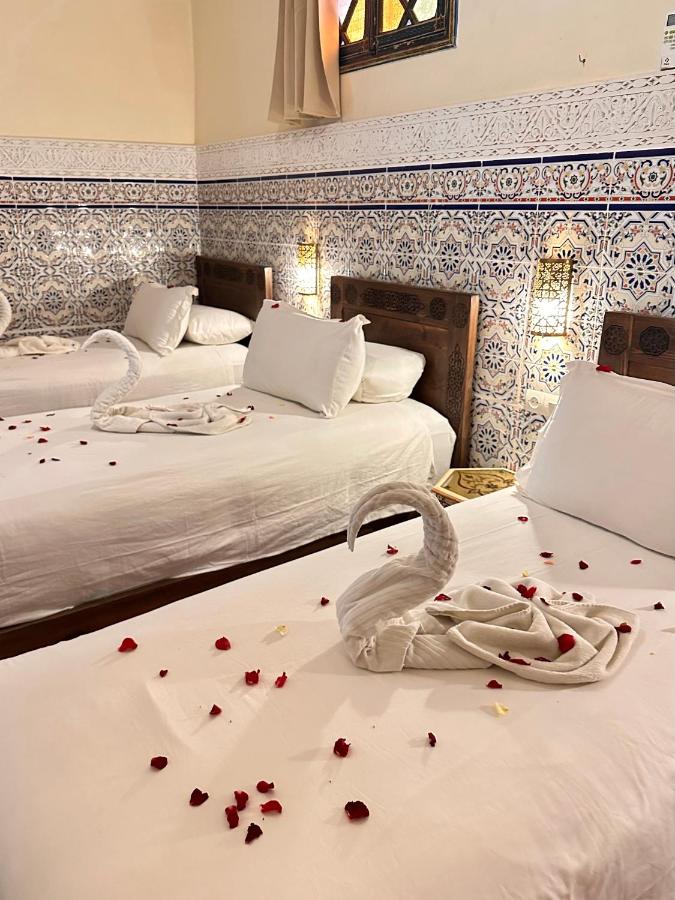 Vierbettzimmer mit eigenem Bad