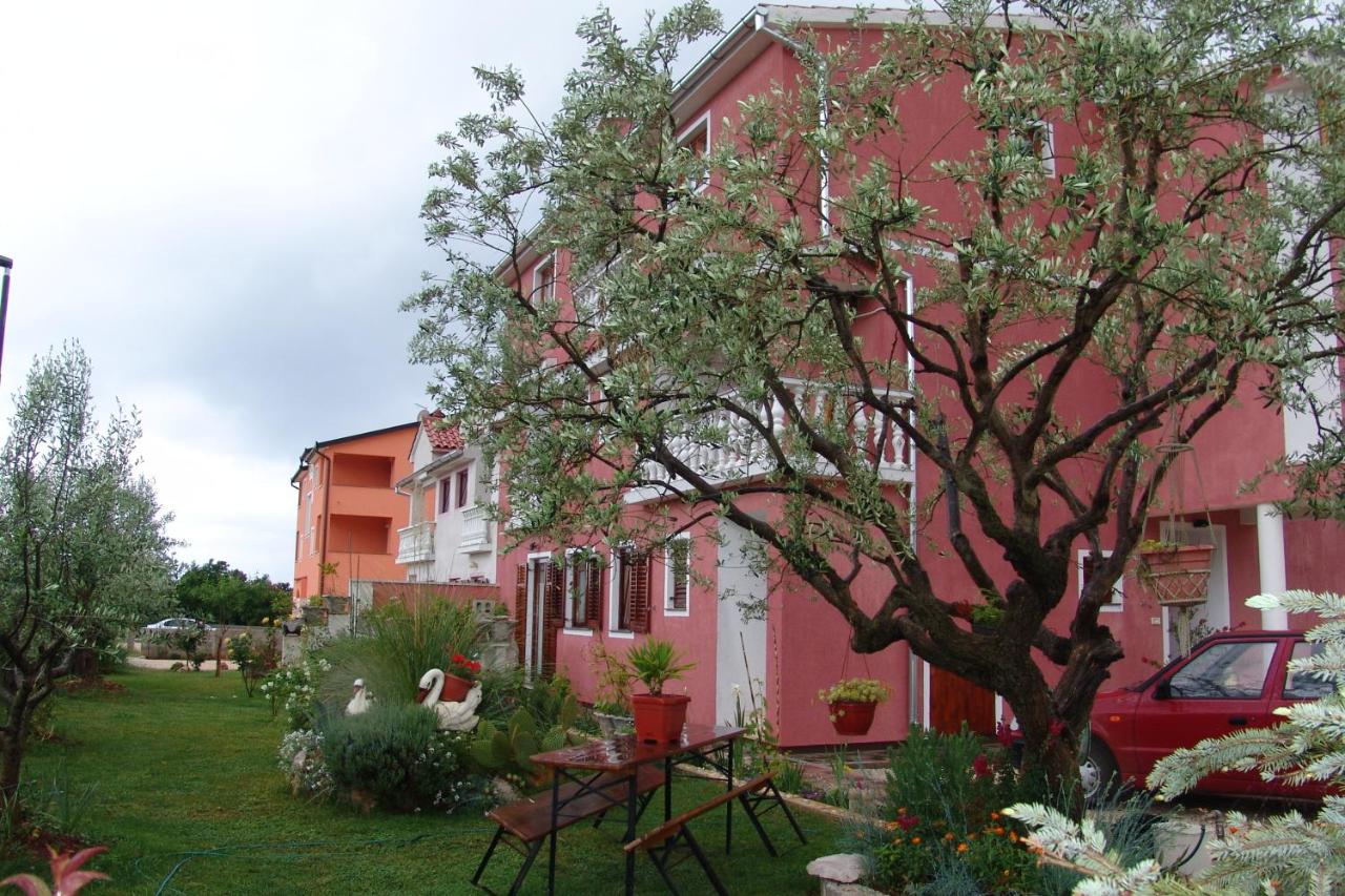 Apartments Sanja-Marino - B&B Rovigno