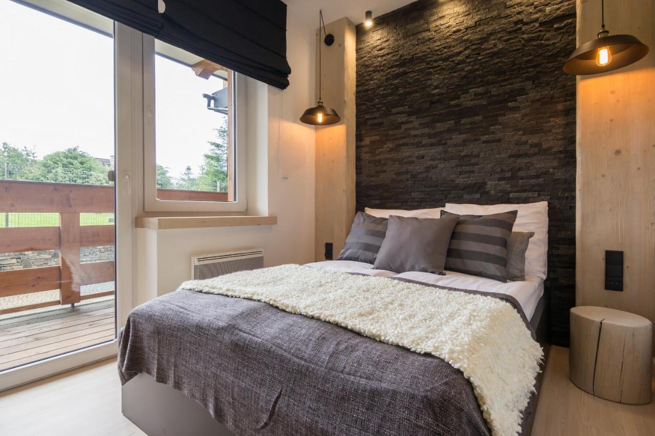 Apartment (4 Adults)