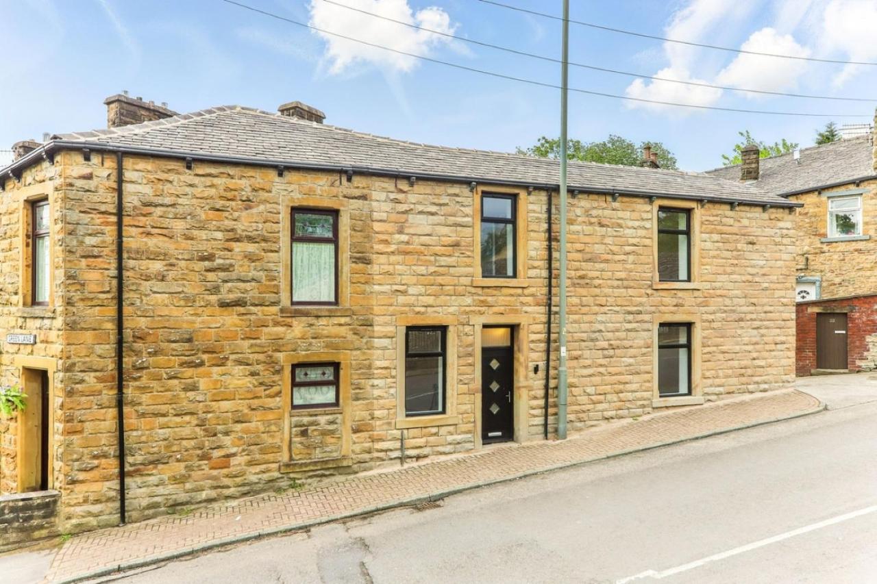 Modern House Ideal For Families and Contrators - B&B Padiham