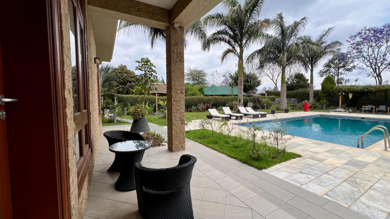 Twin Room with Pool View