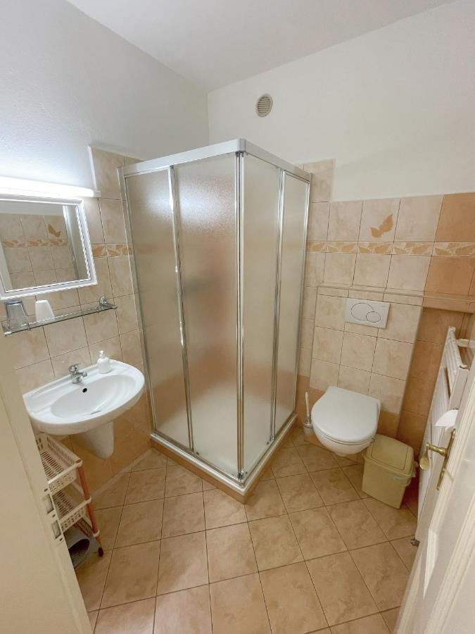 Tweepersoonskamer met 2 Aparte Bedden