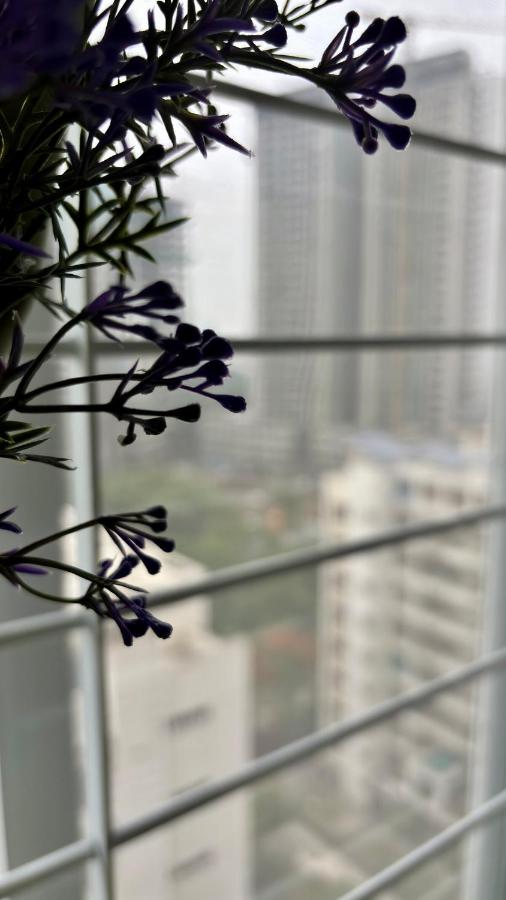 Casa Bloom - 2 BHK - Balewadi - Family Only - B&B Pune