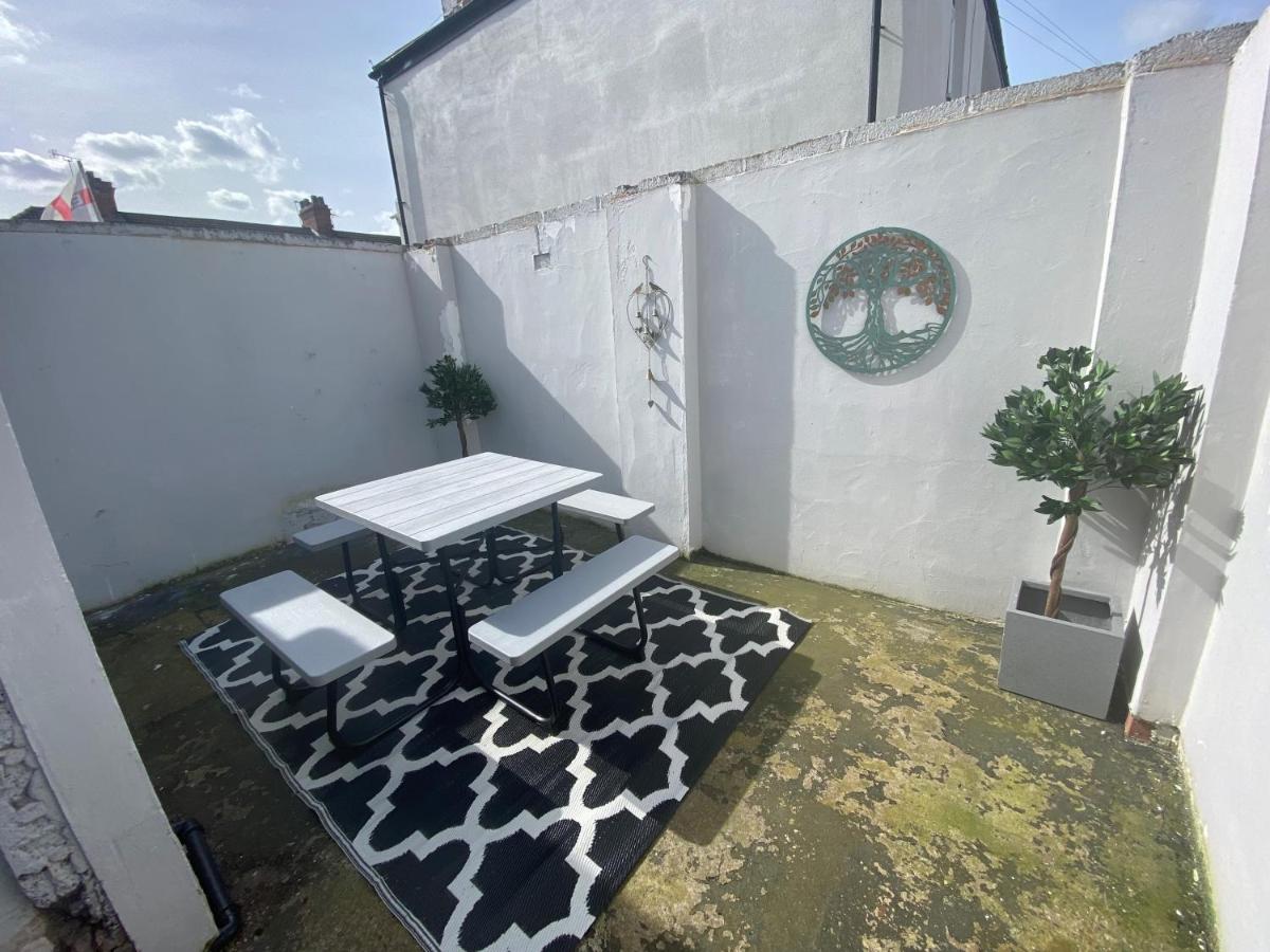 Percy - Your home away from home - B&B Goole