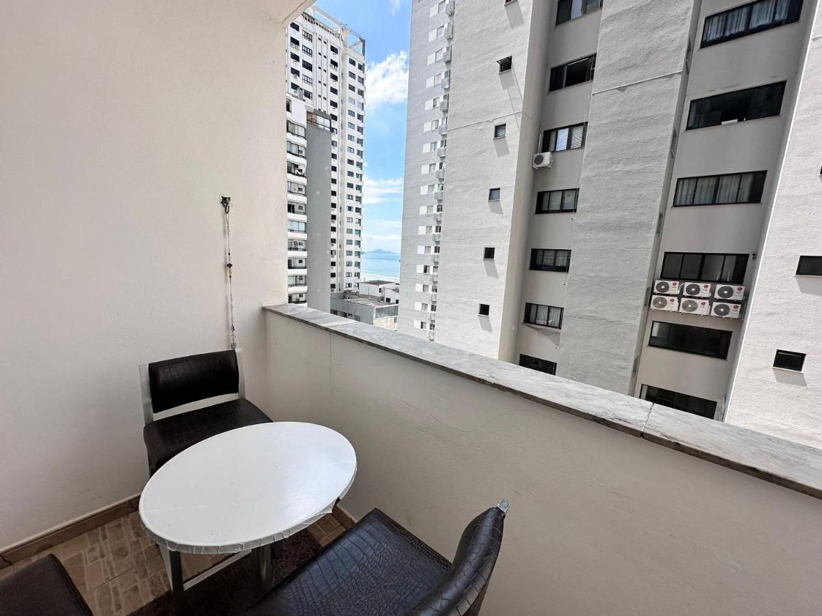 Apartamento perto de tudo, vista mar, AC quente, Wifi 300mb - Ferienwohnung Balneário Camboriú
