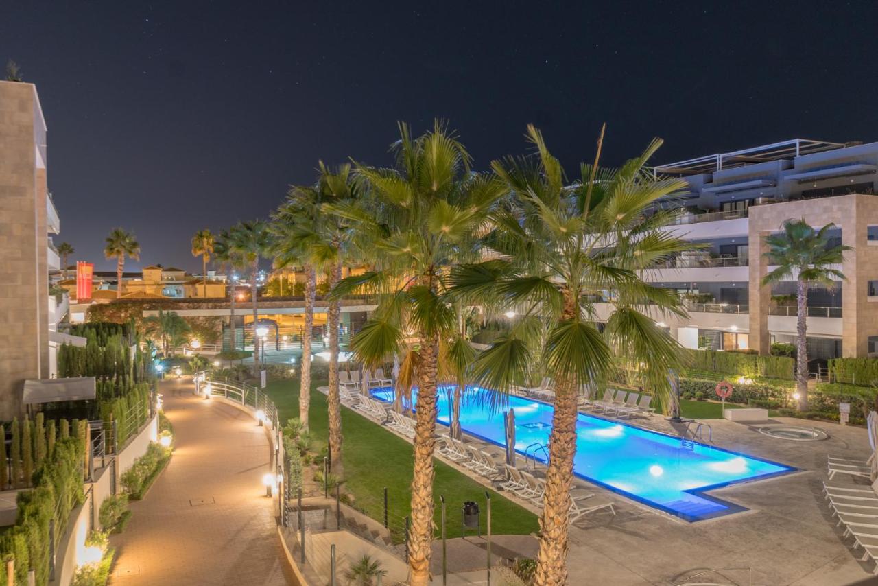 Azure Carmel Apartment Flamenca Village - B&B Urbanizacion los Balcones