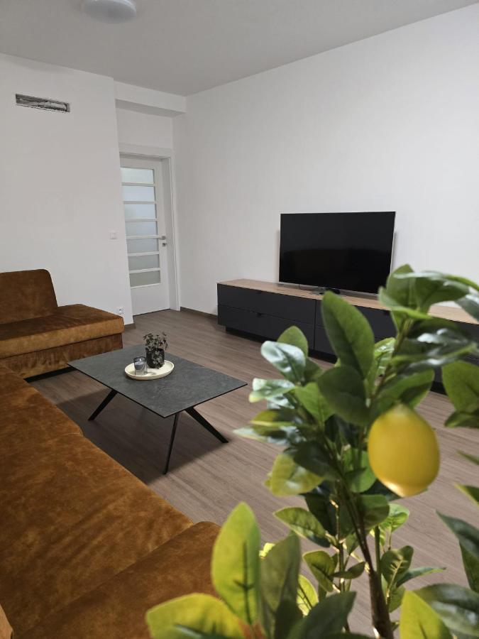 Apartmán PARK - Ferienwohnung Piešťany