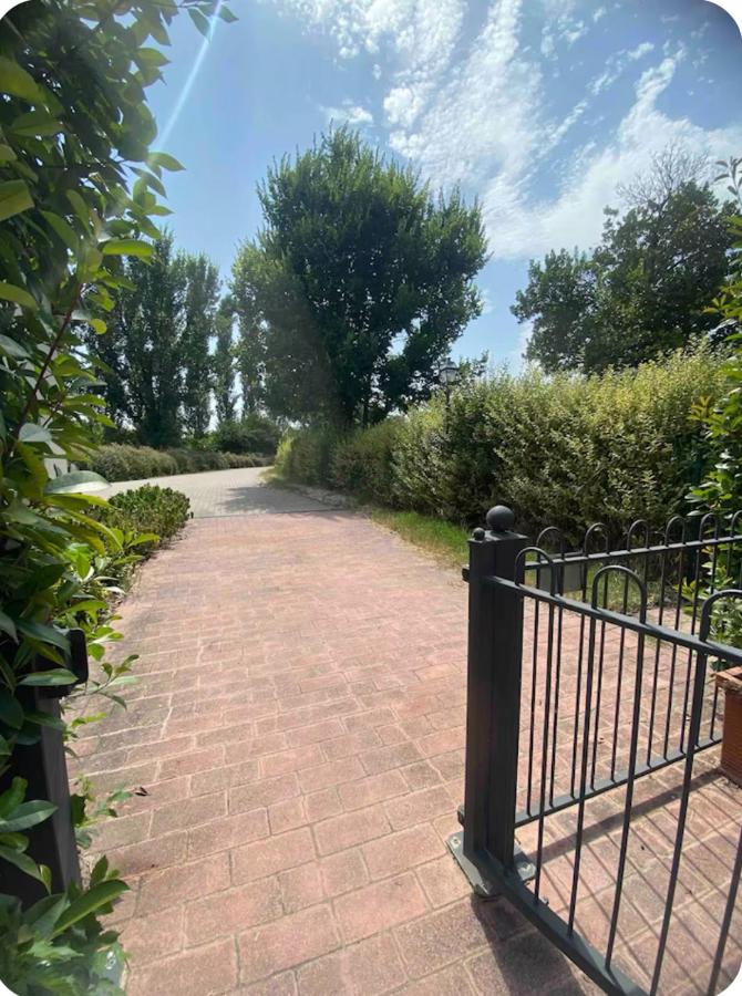 The country studio - B&B Modena