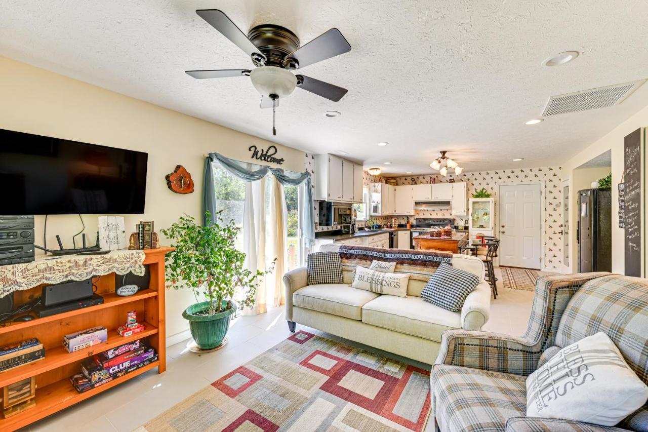 Peaceful Couples Getaway 4 Mi to Delphi! - B&B Brookston