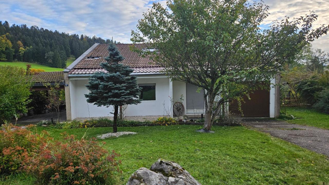 Appartement le Refuge du Cerisier - B&B La Chaux-de-Fonds