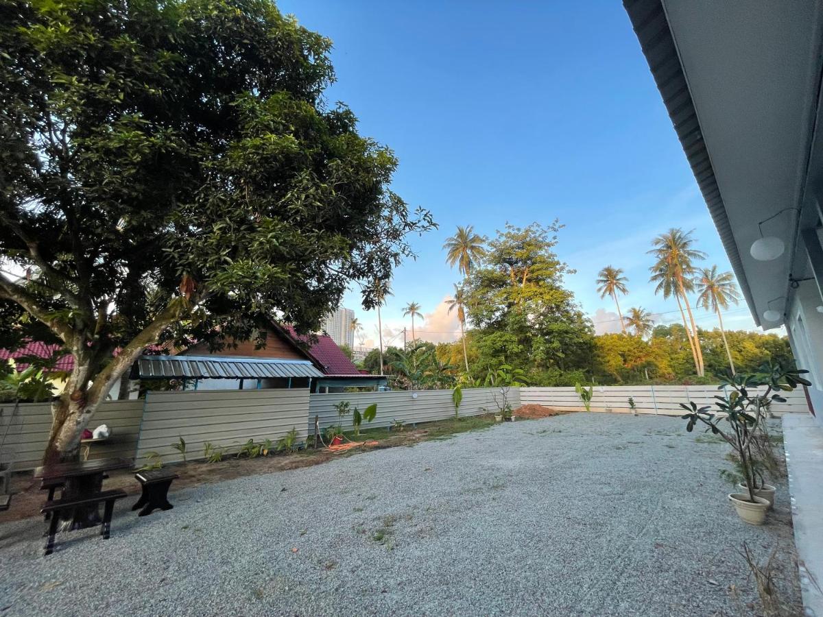 Bloc Guesthouse - B&B Pantai Cenang