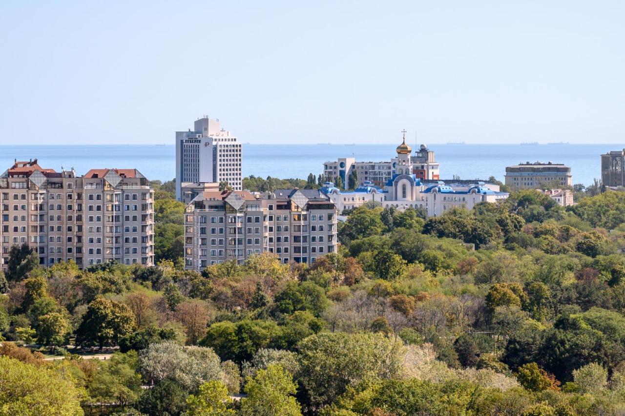 Квартира возле Аркадии и парка Победы с балконом и видом на море - B&B Odessa