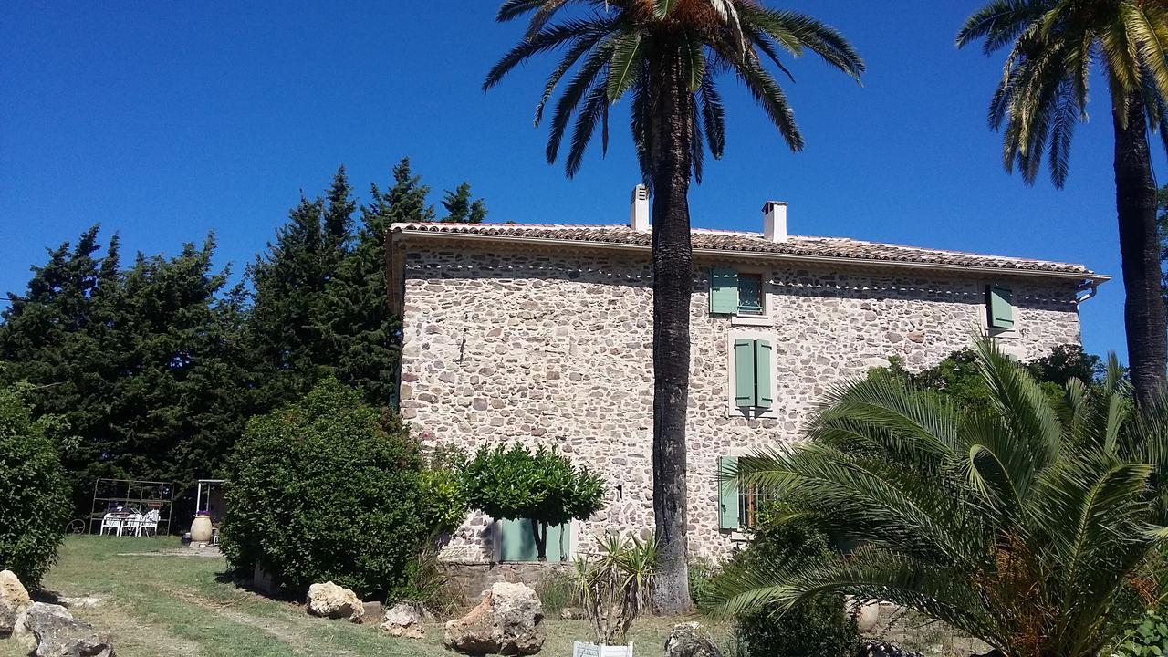 B&B Roquebrune-sur-Argens - Bastide les Buis - Bed and Breakfast Roquebrune-sur-Argens